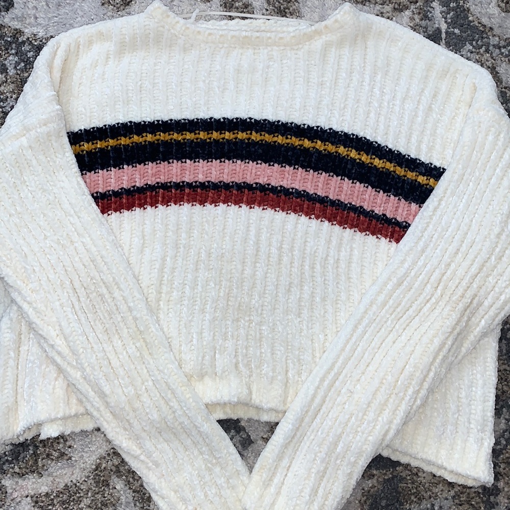 Cream pattern sweater